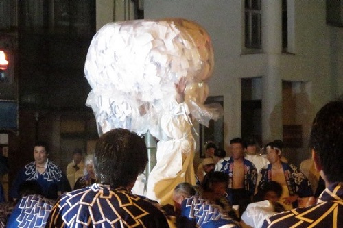 県祭奉賛会　梵天渡御２