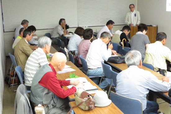 15.7.1自然大学シニアサークルすばる　会場講演風景