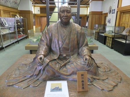 細川幽斎像(田辺城資料館)