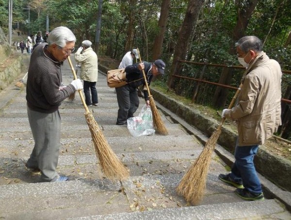 表参道の清掃風景（３）