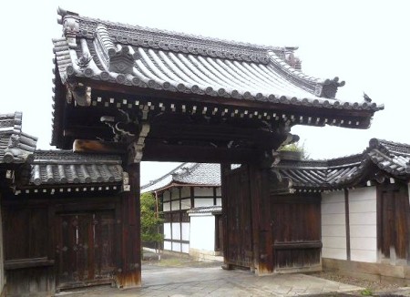 光照院 山門