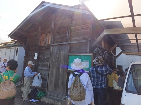 今も残る水車小屋