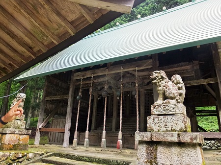 下粟野阿上［ｱｼﾞｮｳ］三所神社