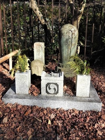 大西坊 覚運墓塔