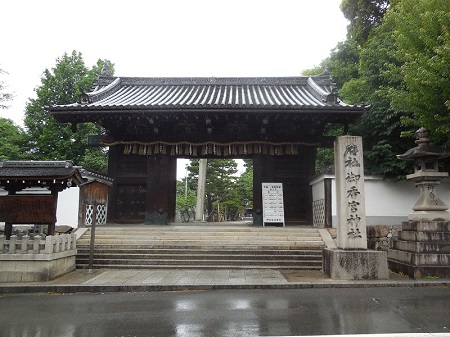表門(重要文化財)新政府軍(薩摩軍)が陣取った御香宮神社