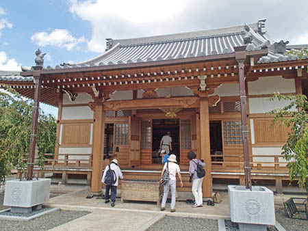 還淨殿(本堂)