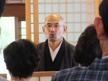 興聖寺 望月宏済住職
