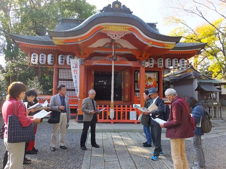 御霊神社にて