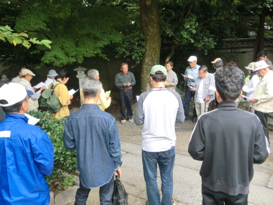 1269-宮司さんのお話宗像神社.JPG