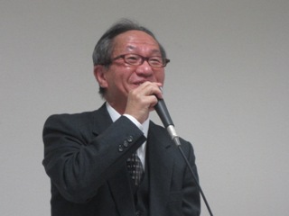 167-20100314不思議研究理事長.JPG