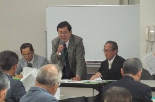 241-20100529総会大村さん、田村さん、理事長.JPG