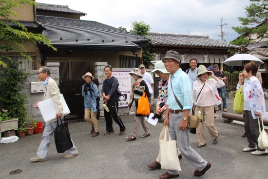 Ｈ27.6.7大徳寺に向かう芦田理事班