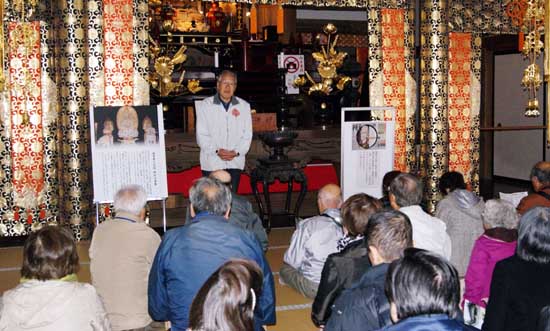 方広寺ガイドの小松孚夫さん