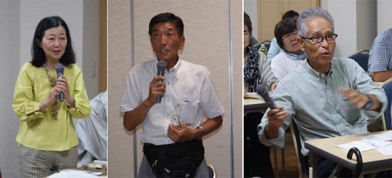 公演後に質問する左から岸本幸子理事、酒井源弘会員、亀田会員 